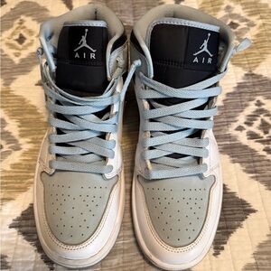 Air Jordan White Ice Blue Mid SE Sneakers 2023